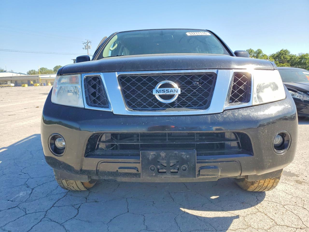 Nissan Pathfinder S