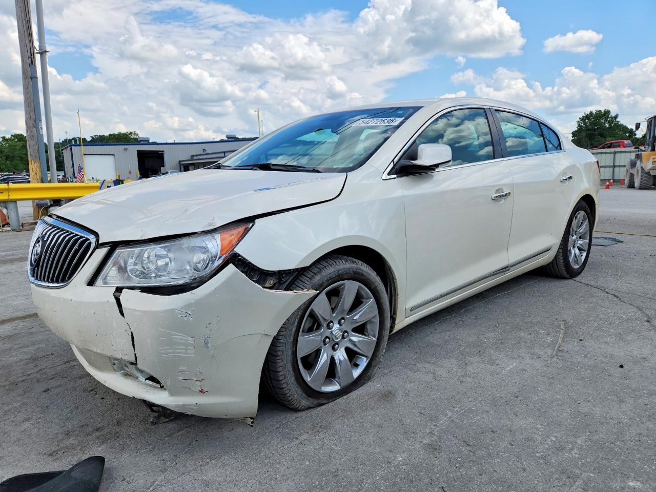 Salvage Buick LaCrosse Image