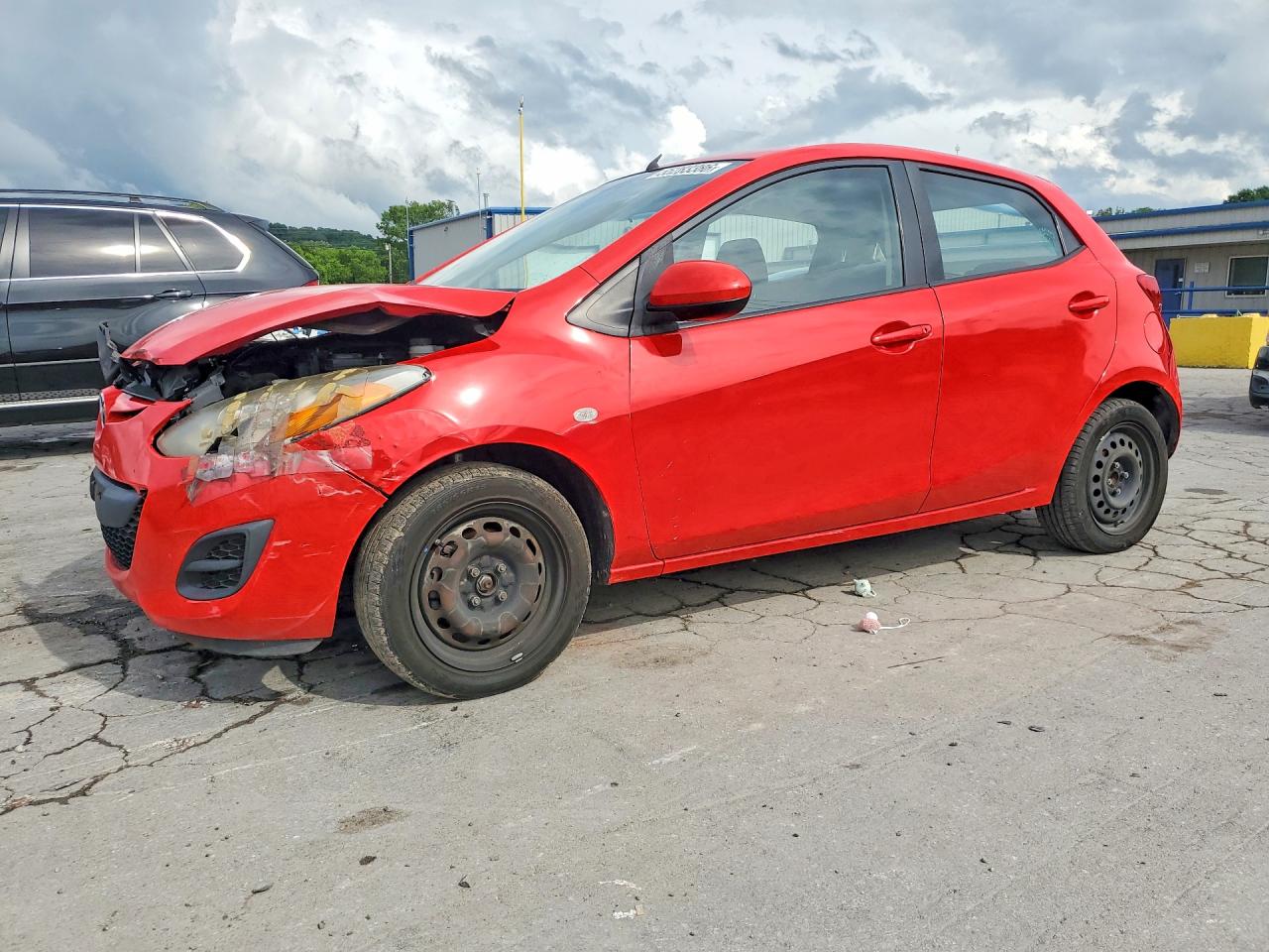 Salvage Mazda 2 Image