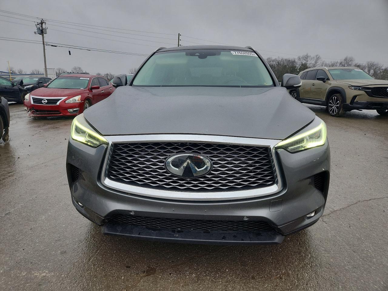 INFINITI Qx Essential