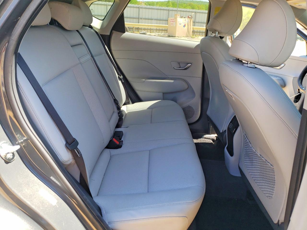 Hyundai KONA Limited