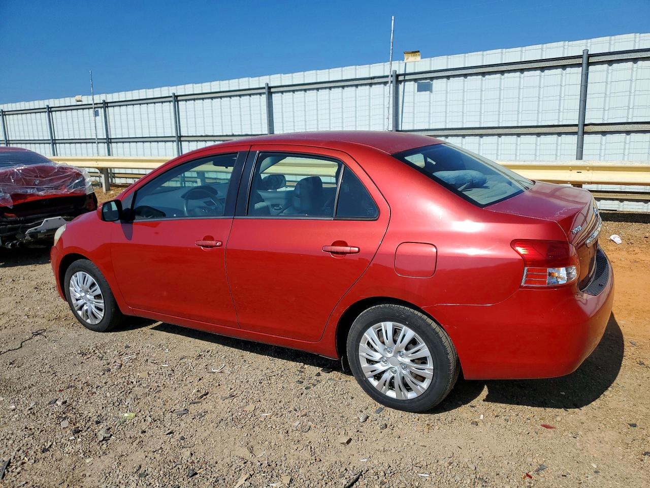 Toyota Yaris Base