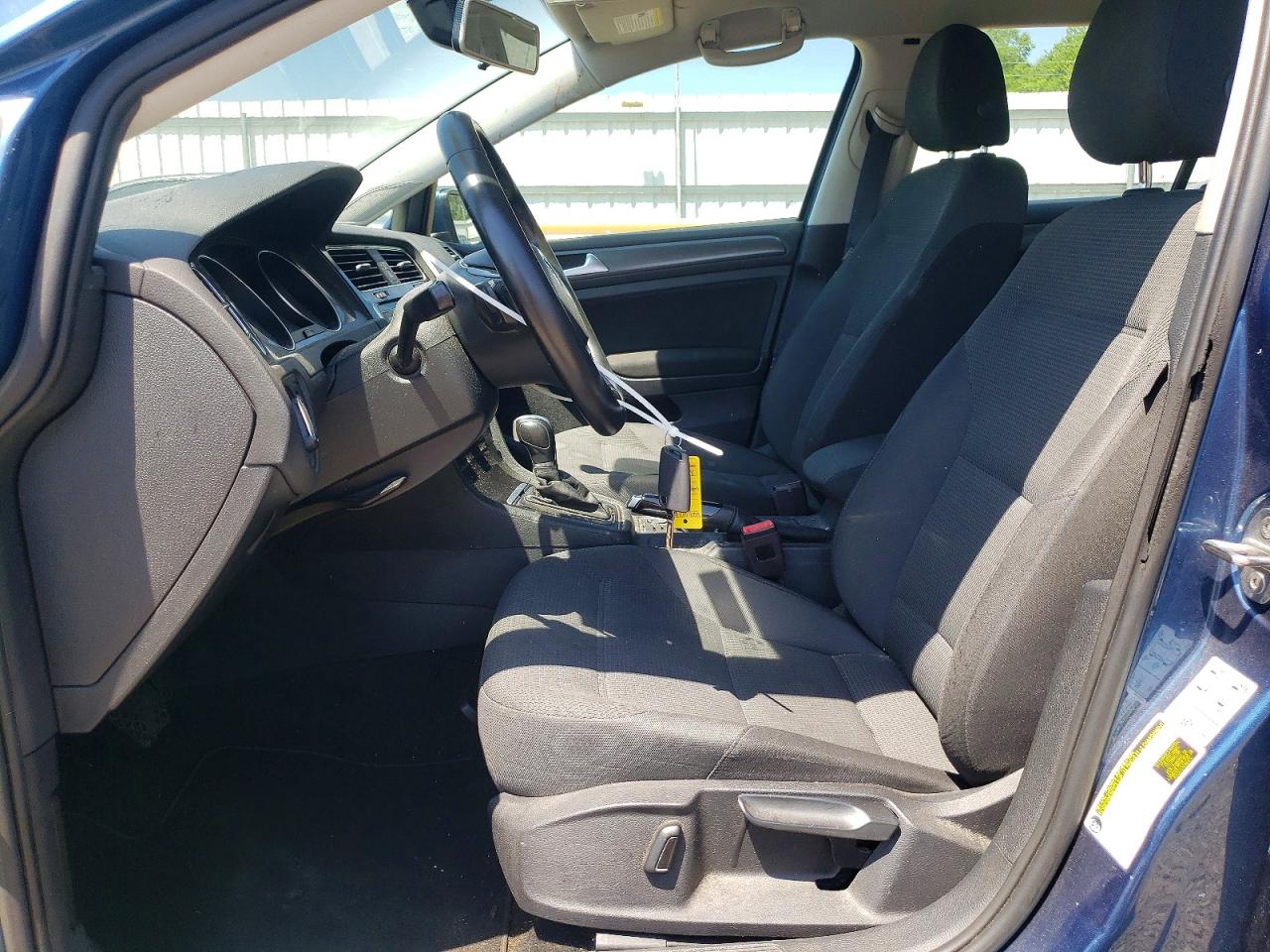 Volkswagen Golf S