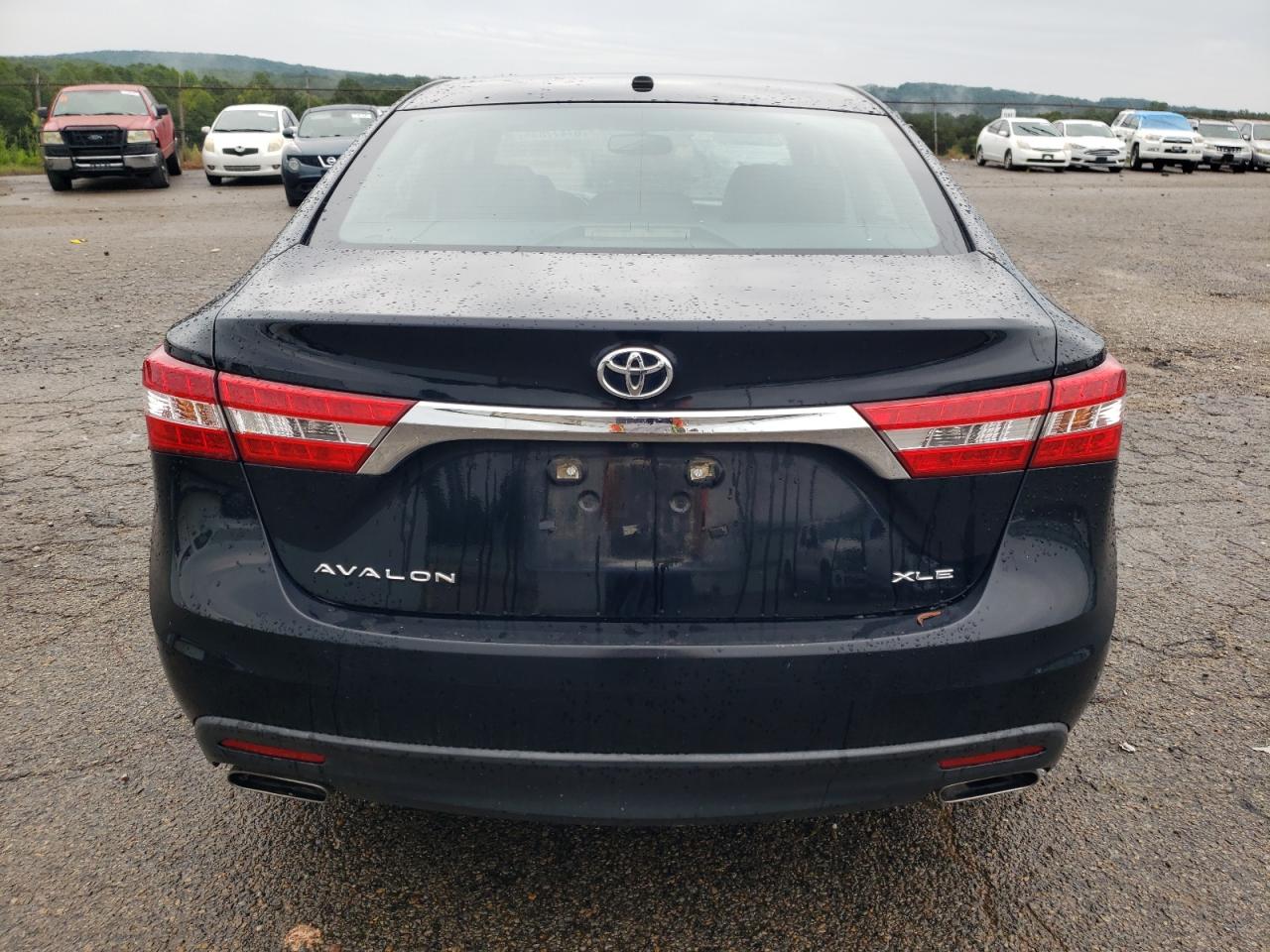 Toyota Avalon Base
