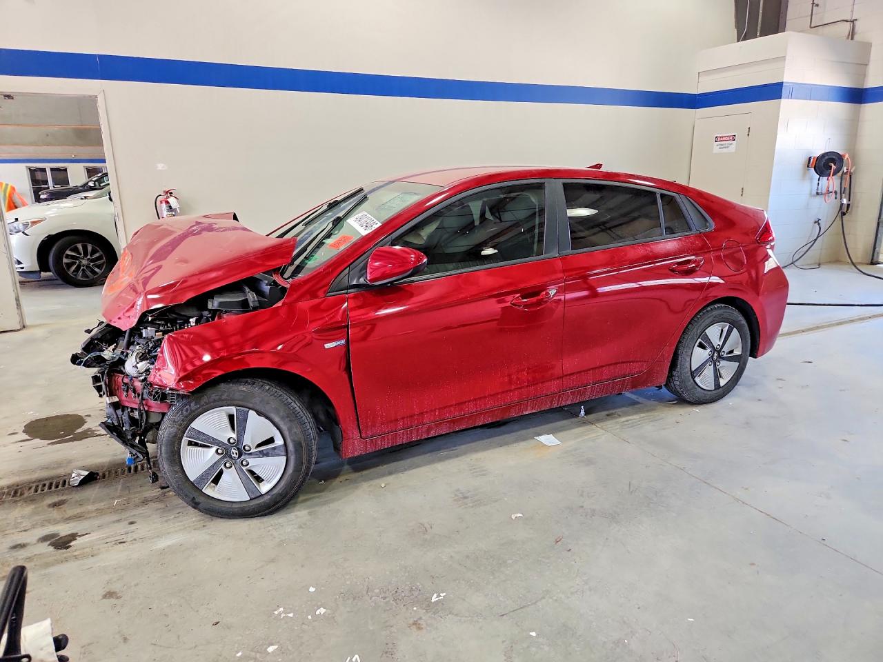 Salvage Hyundai Ioniq Image