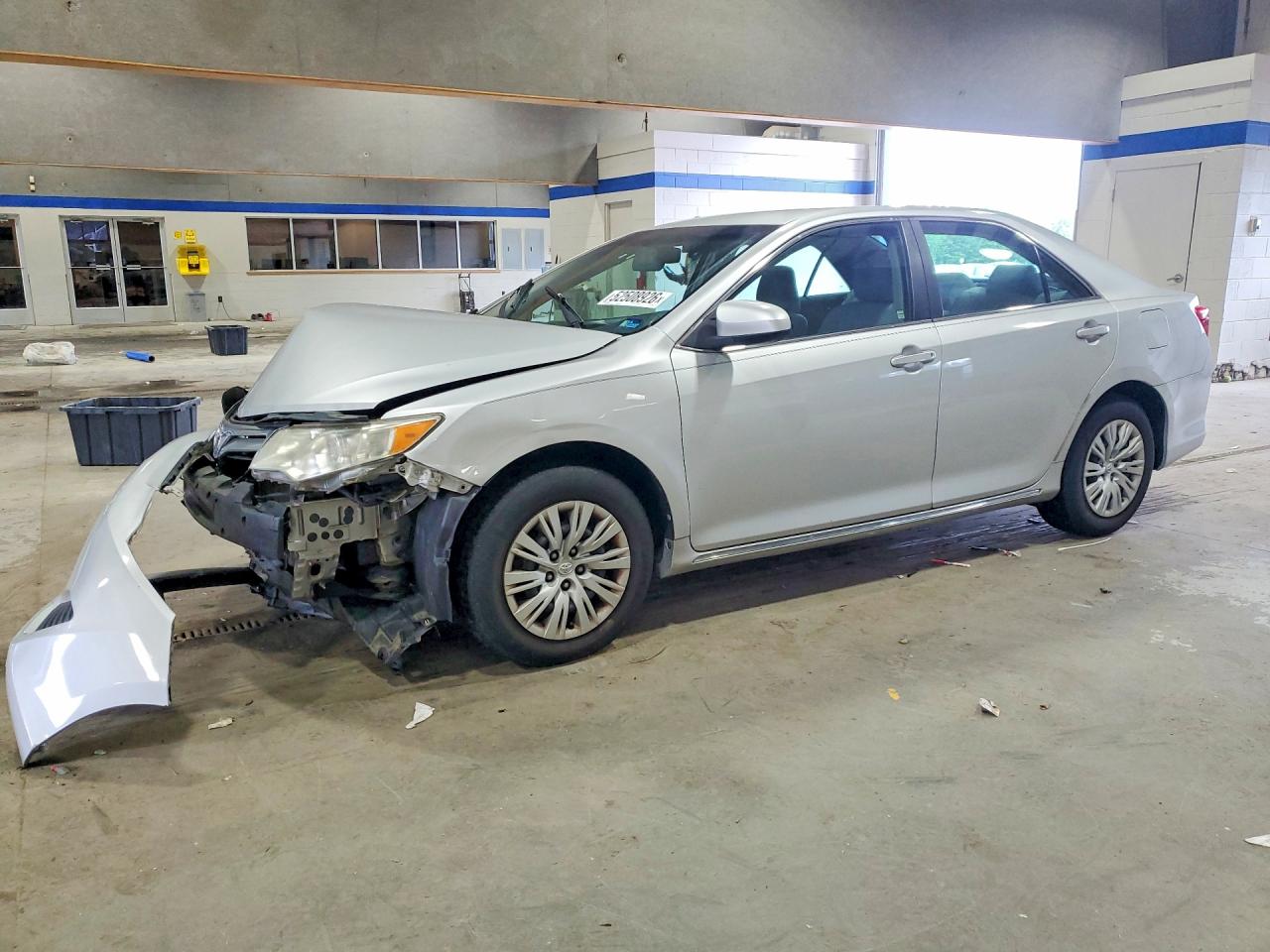 Salvage Toyota Camry Image