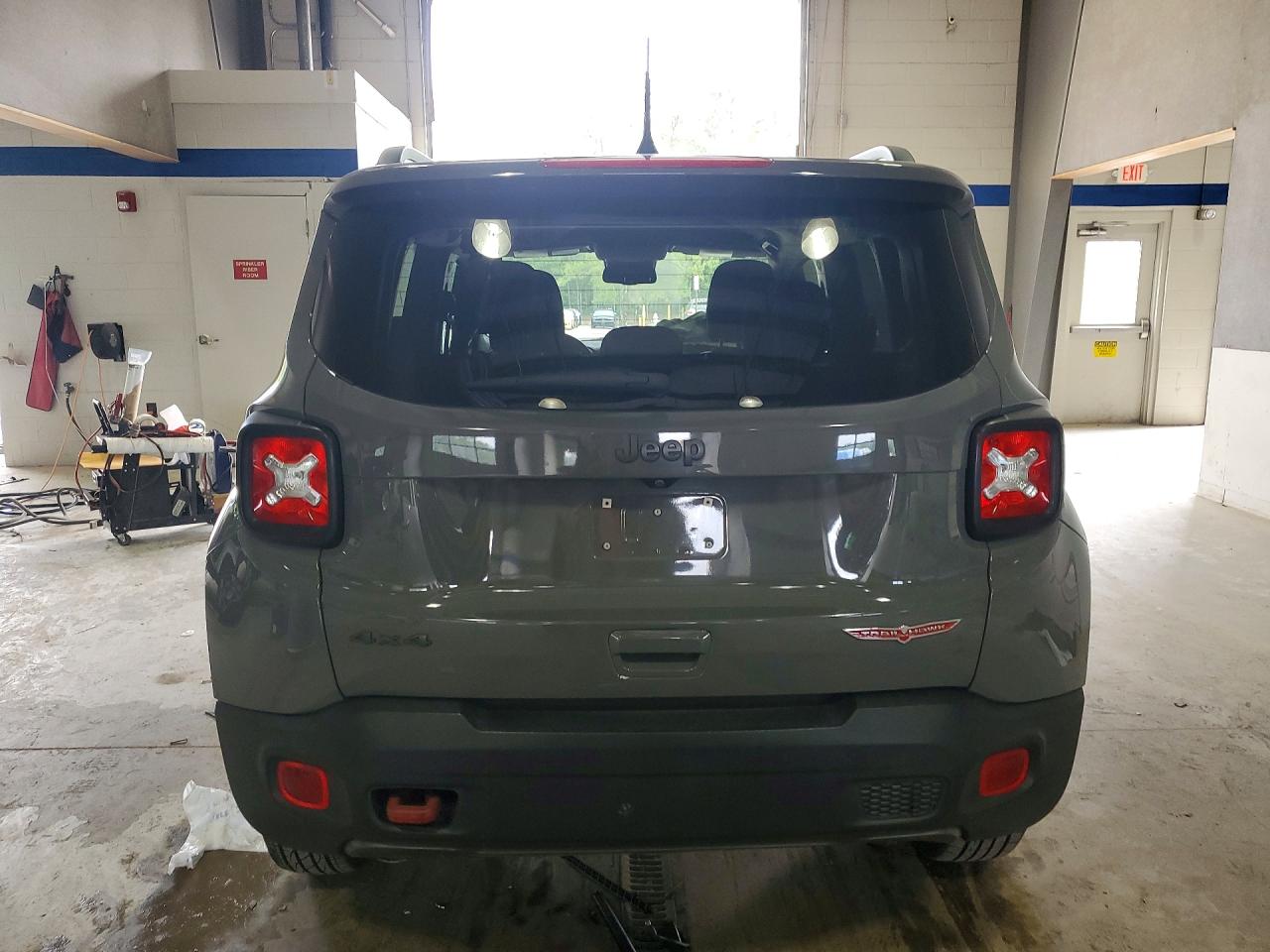 Jeep Renegade Trailhawk