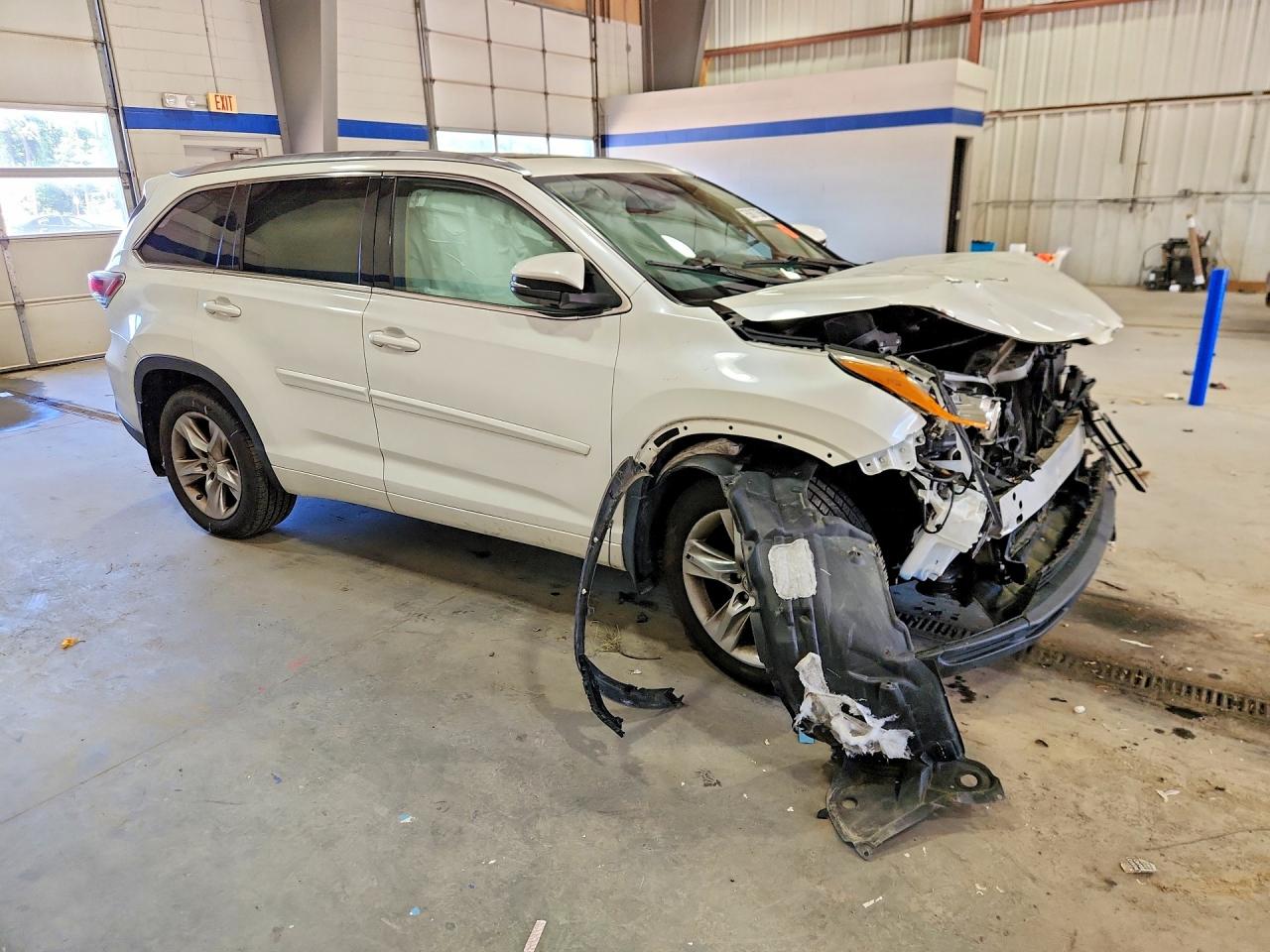 Toyota Highlander Limited Platinum