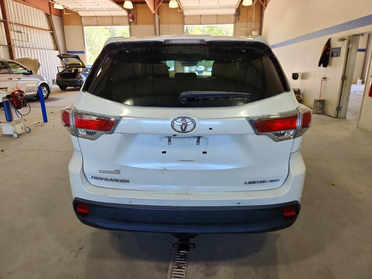 Toyota Highlander Limited Platinum