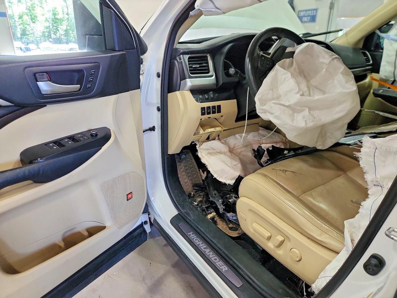Toyota Highlander Limited Platinum