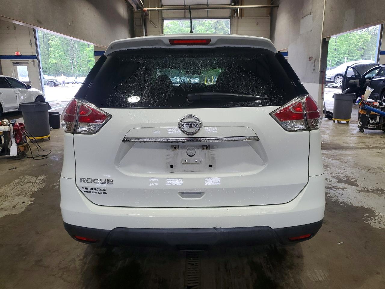Nissan Rogue S
