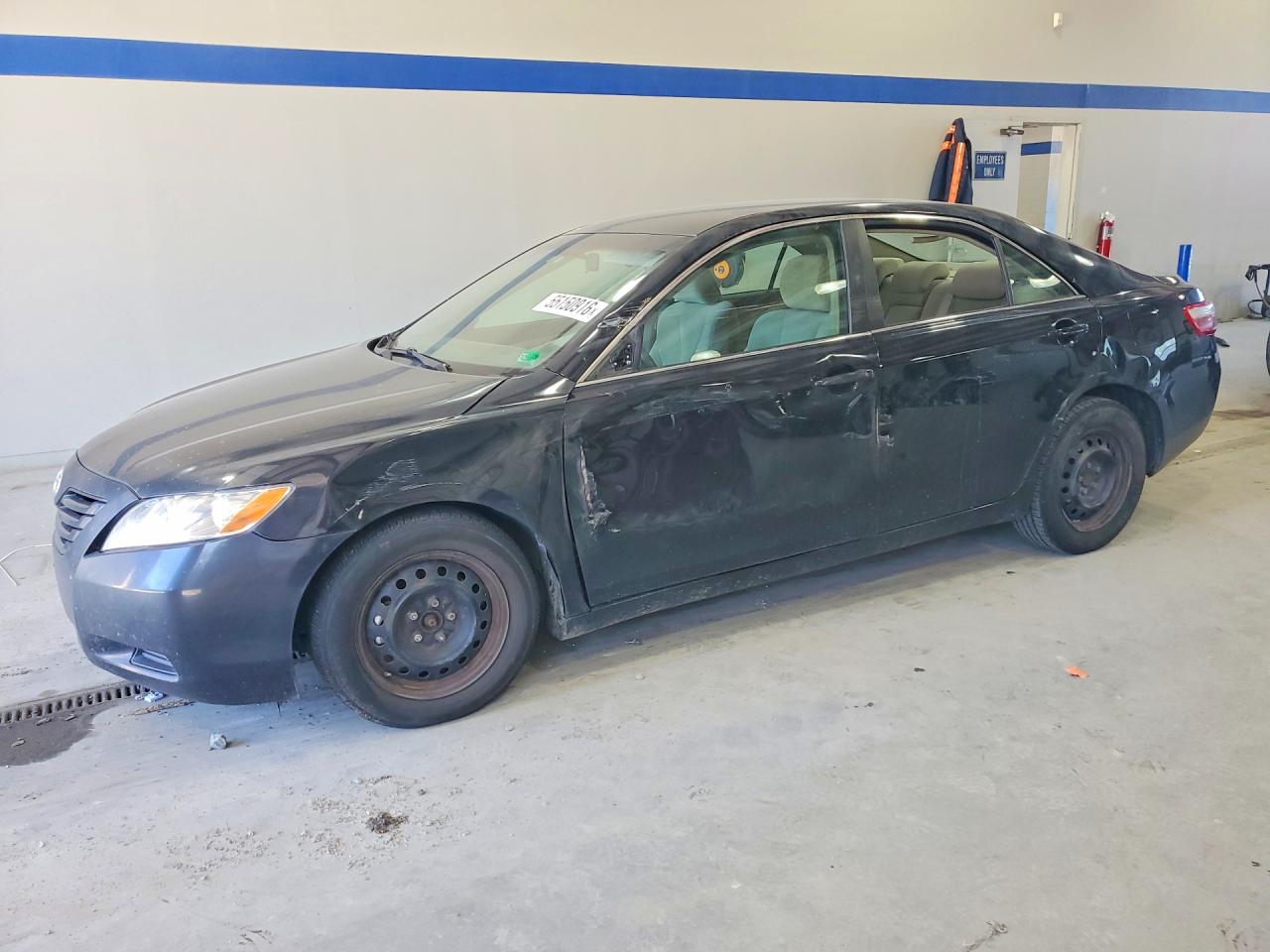Salvage Toyota Camry Image