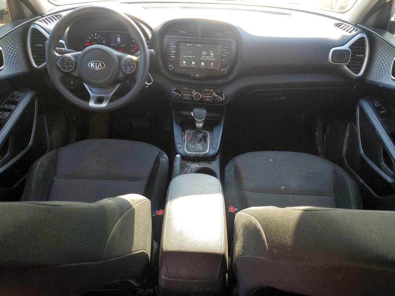 Kia Soul Lx