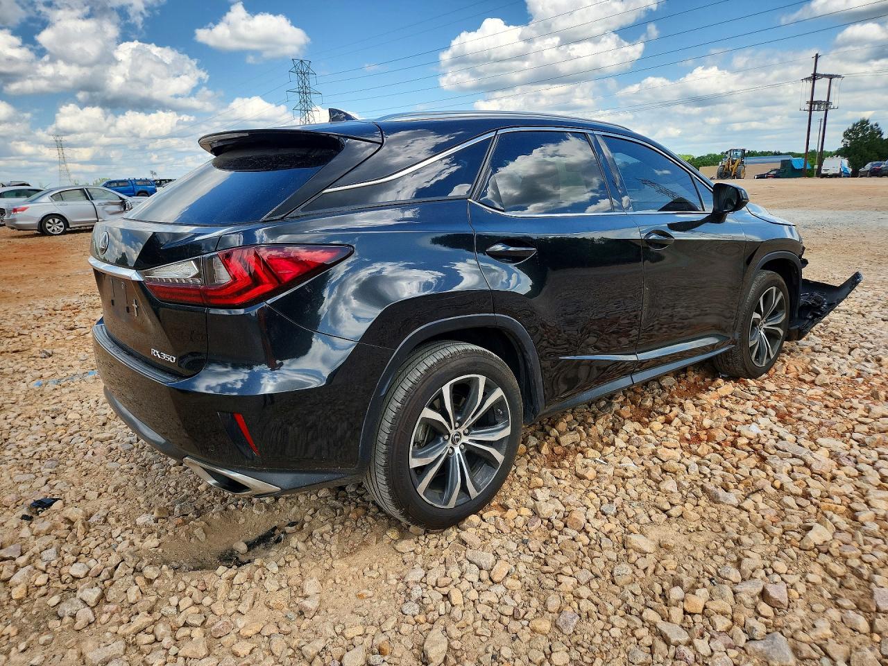 Lexus RX Base