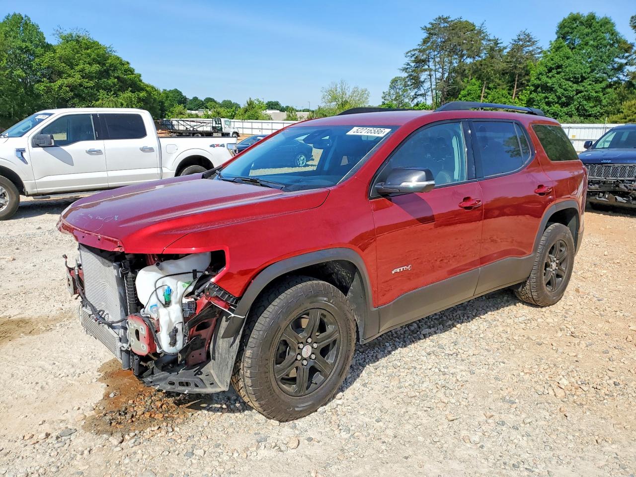 Salvage GMC Acadia Image