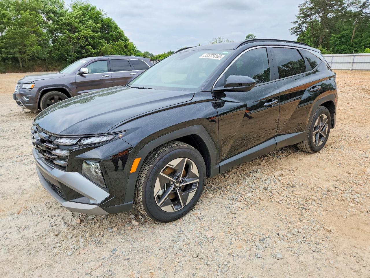 Salvage Hyundai TUCSON Image