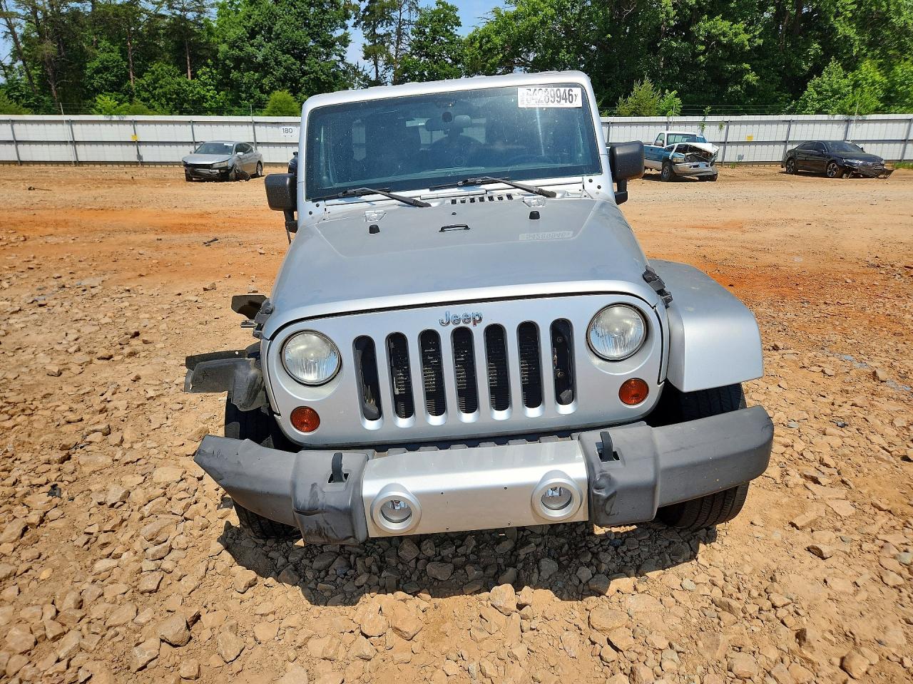 Jeep Wrangler Sahara