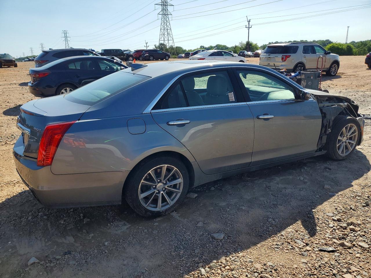 Cadillac CTS Luxury
