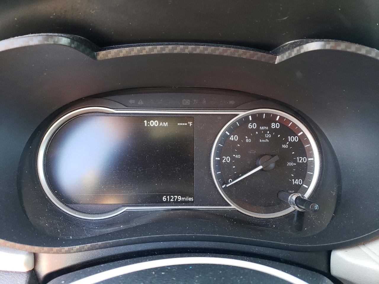 Nissan Versa Sv