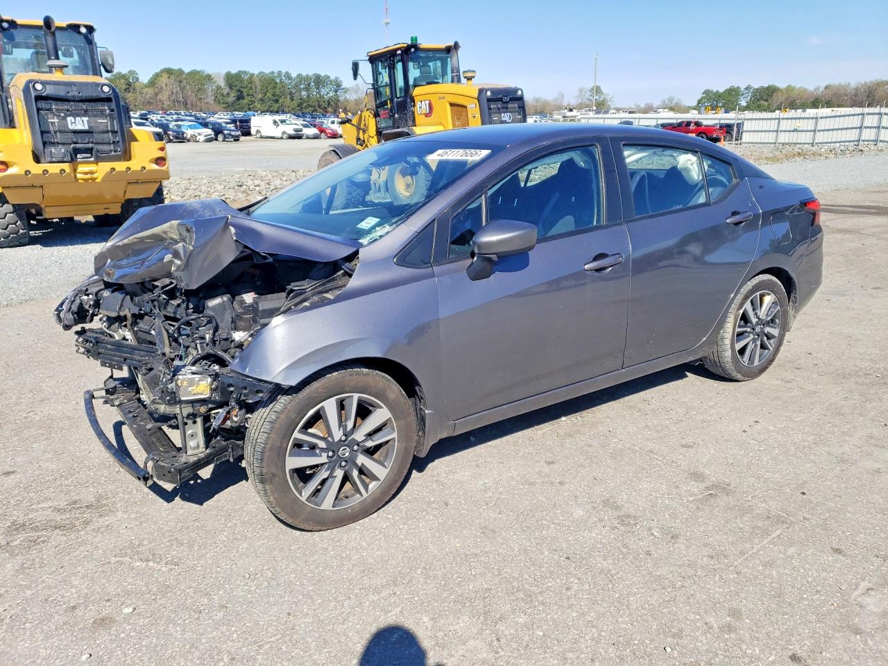 Salvage Nissan Versa Image