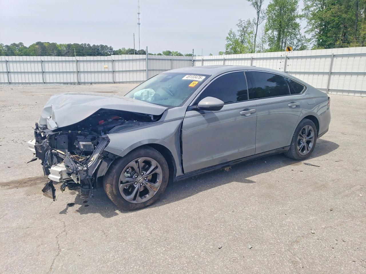 Salvage Honda Accord Image