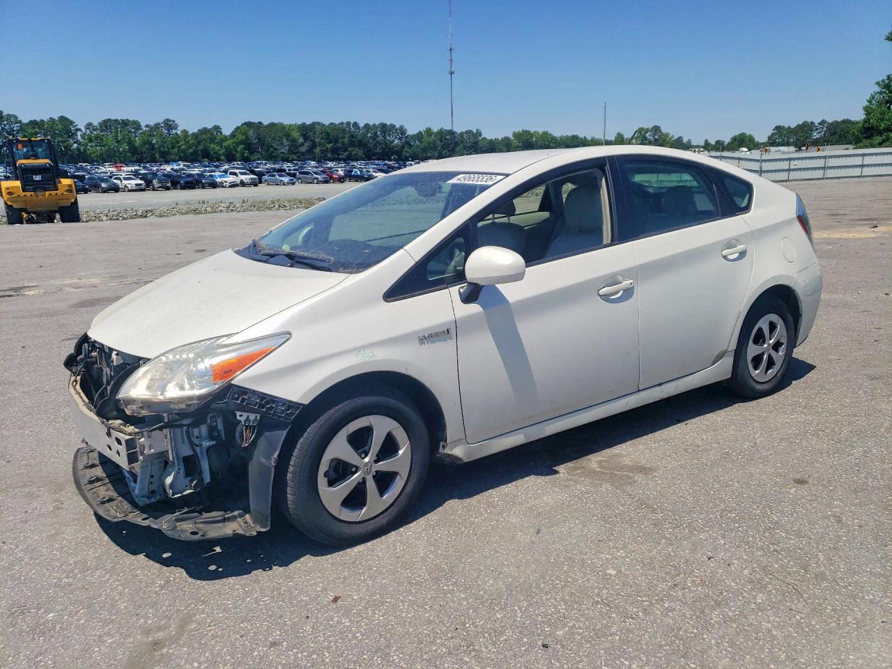 Salvage Toyota Prius Image