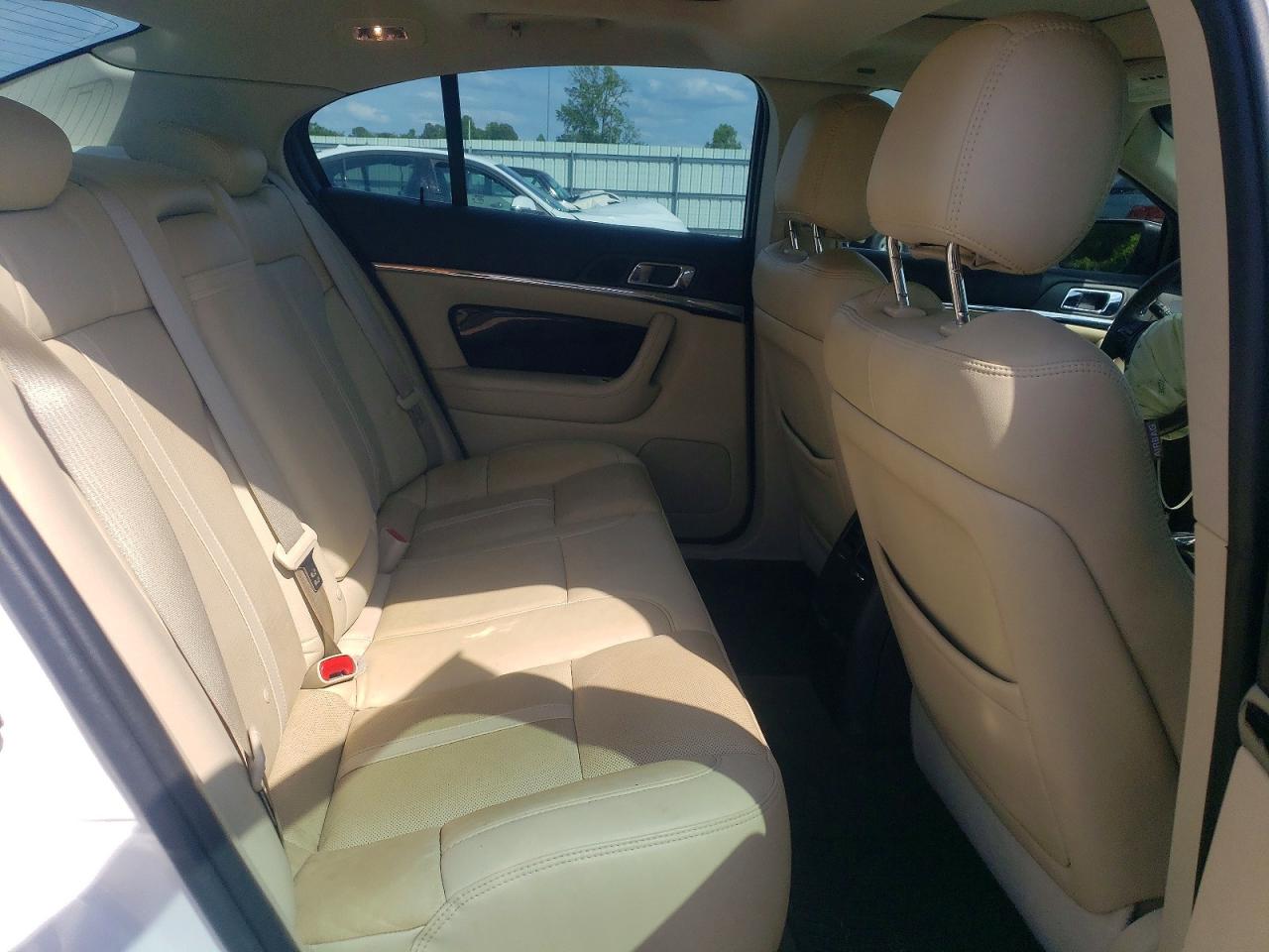 Lincoln MKS
