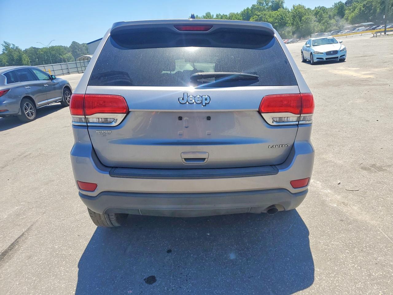 Jeep Cherokee Laredo