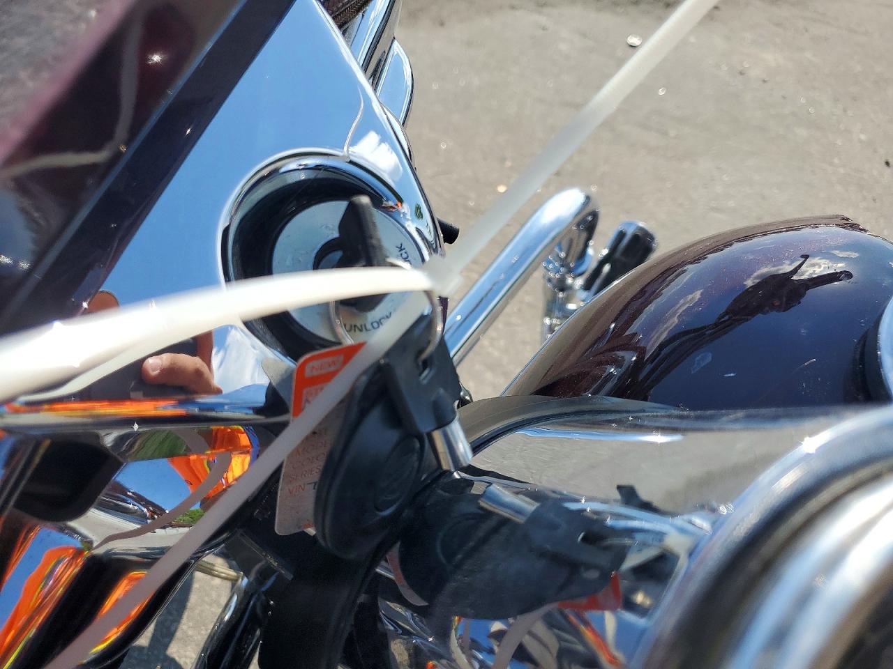 Harley-Davidson Fl