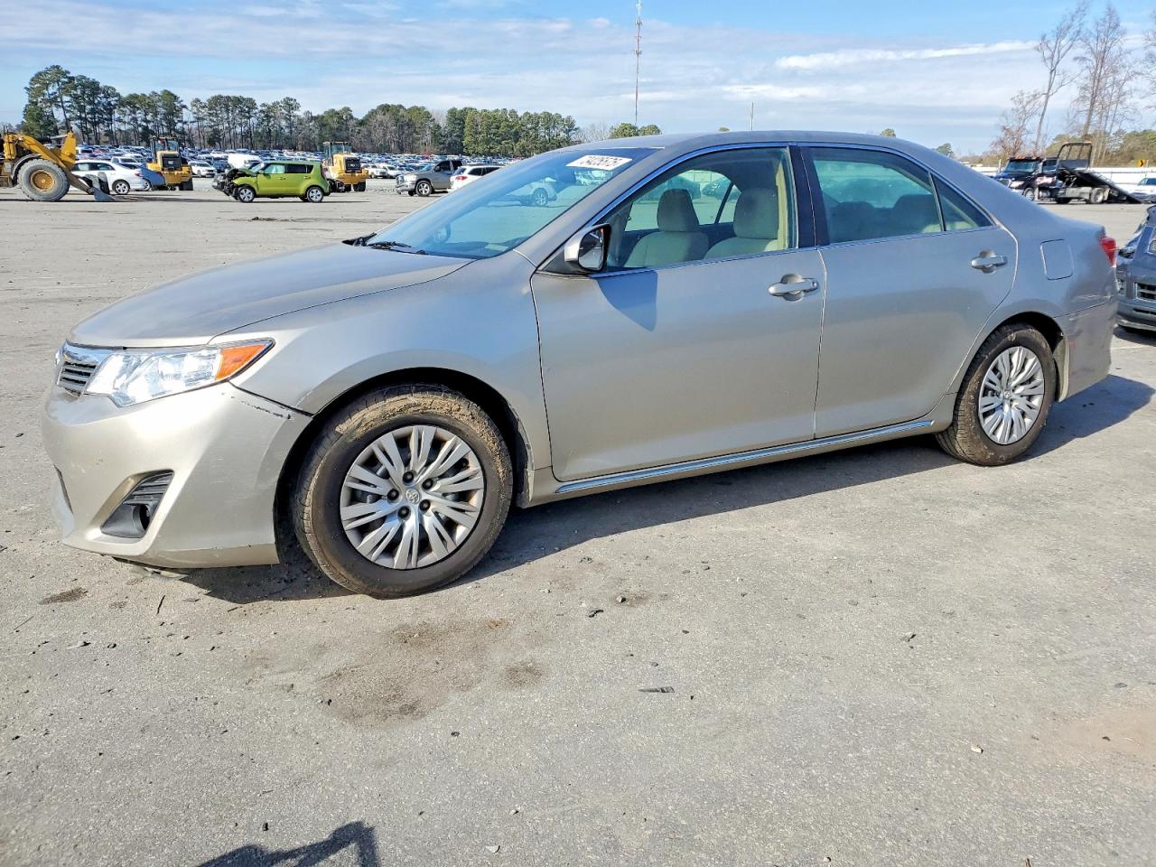 Salvage Toyota Camry Image