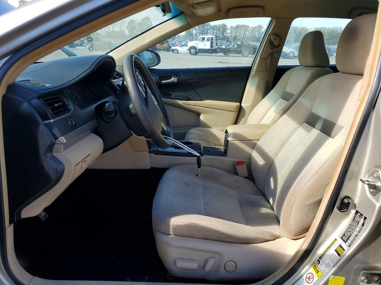 Toyota Camry L