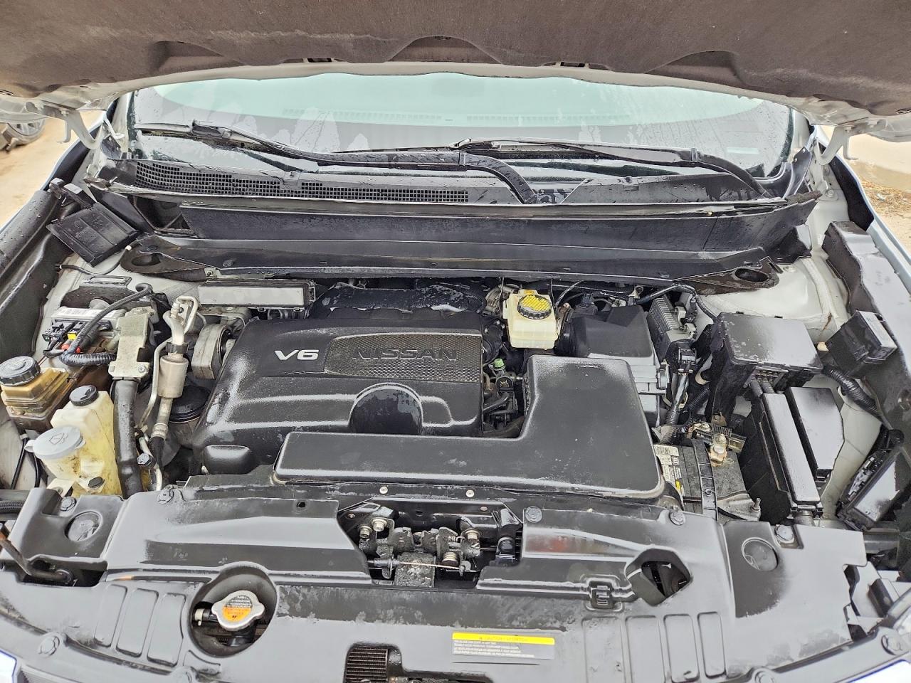 Nissan Pathfinder Sv