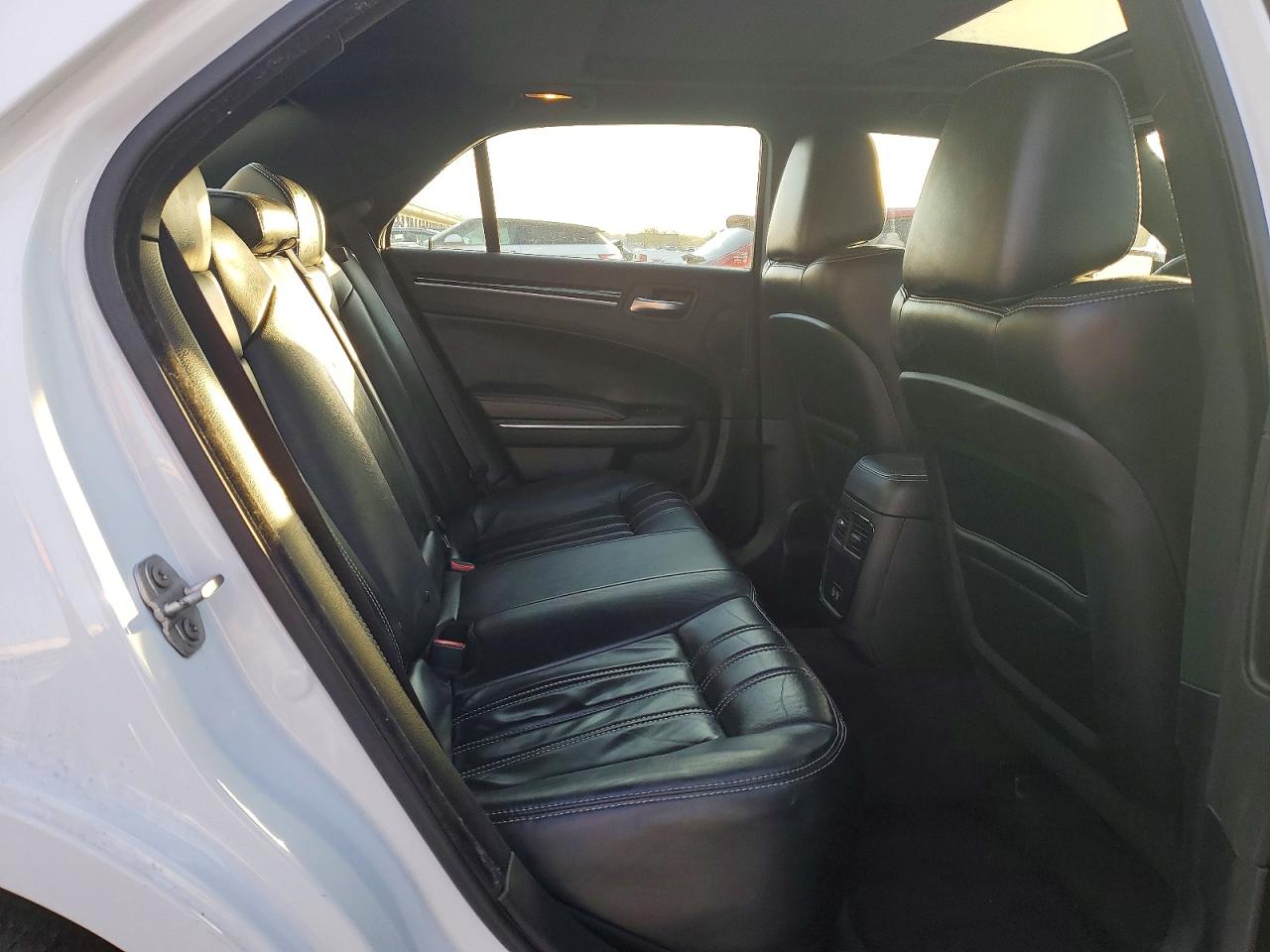 Chrysler 300 S