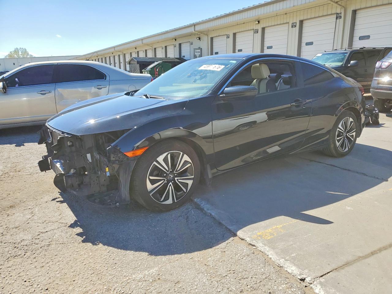 Salvage Honda Civic Image