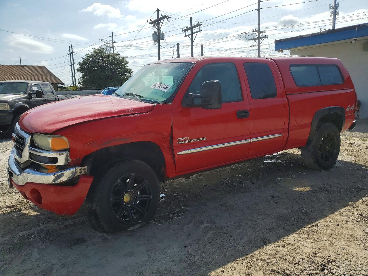 Salvage GMC Sierra Image