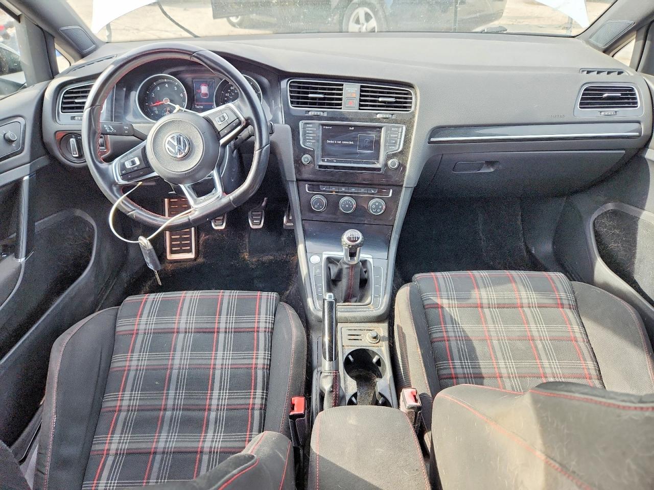 Volkswagen GTI Sport