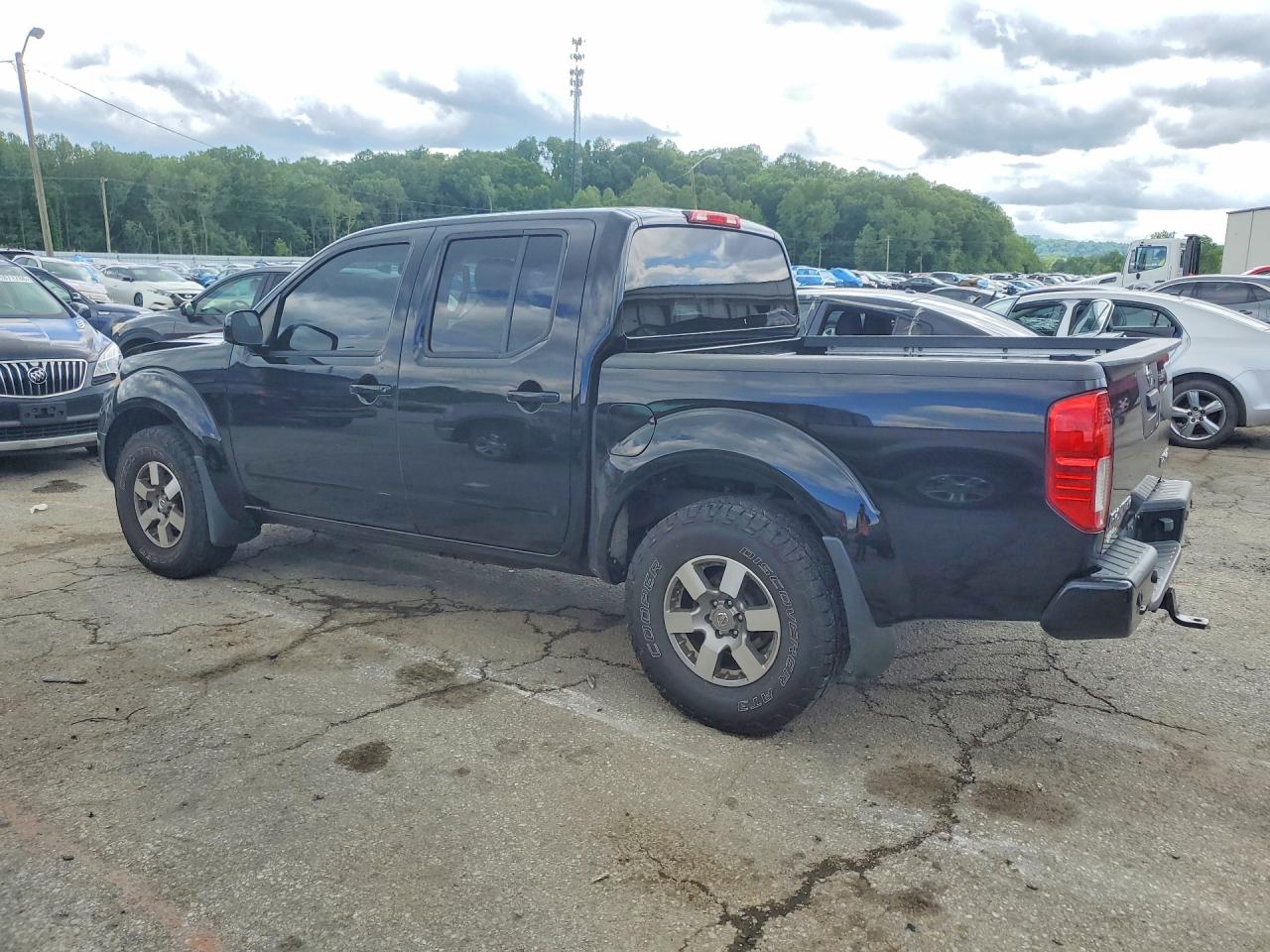 Nissan Frontier S