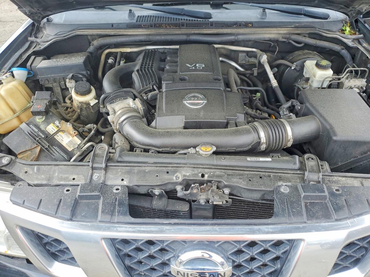 Nissan Frontier S