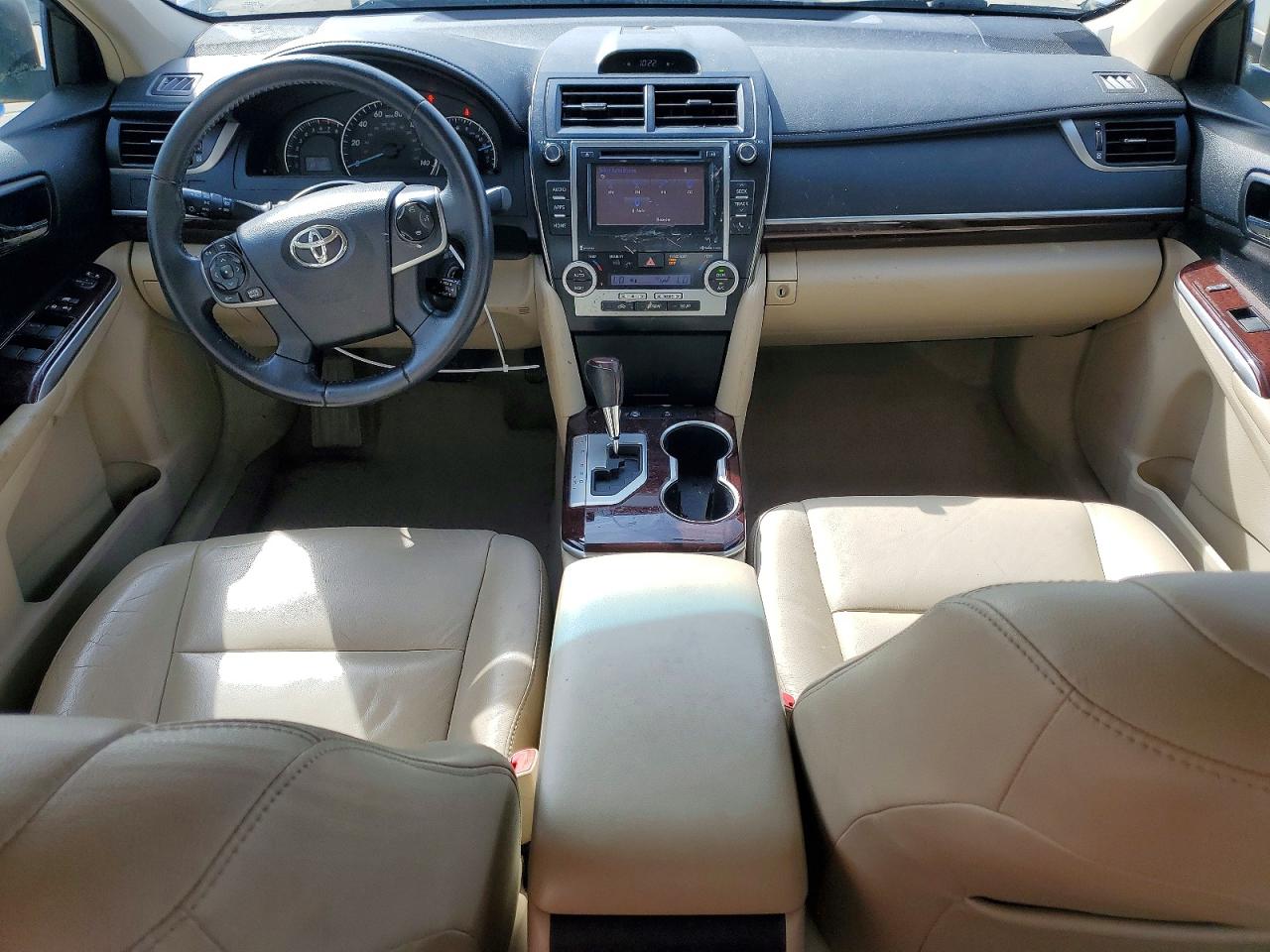 Toyota Camry Xle