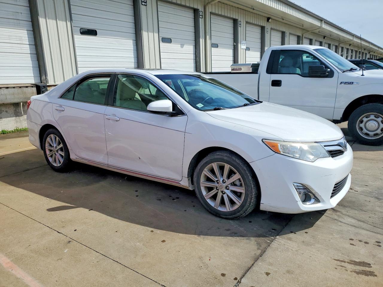 Toyota Camry Xle