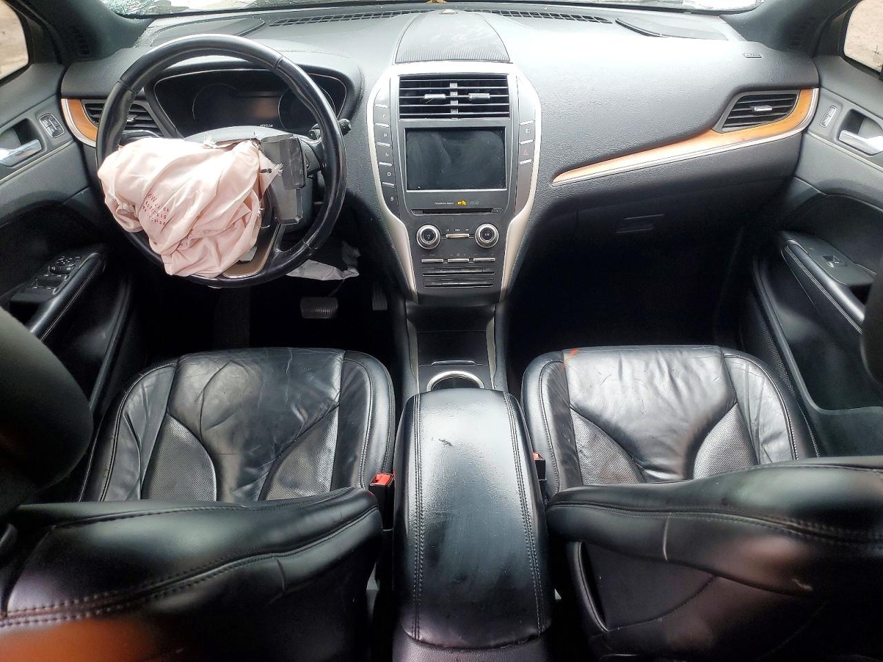Lincoln MKC Select