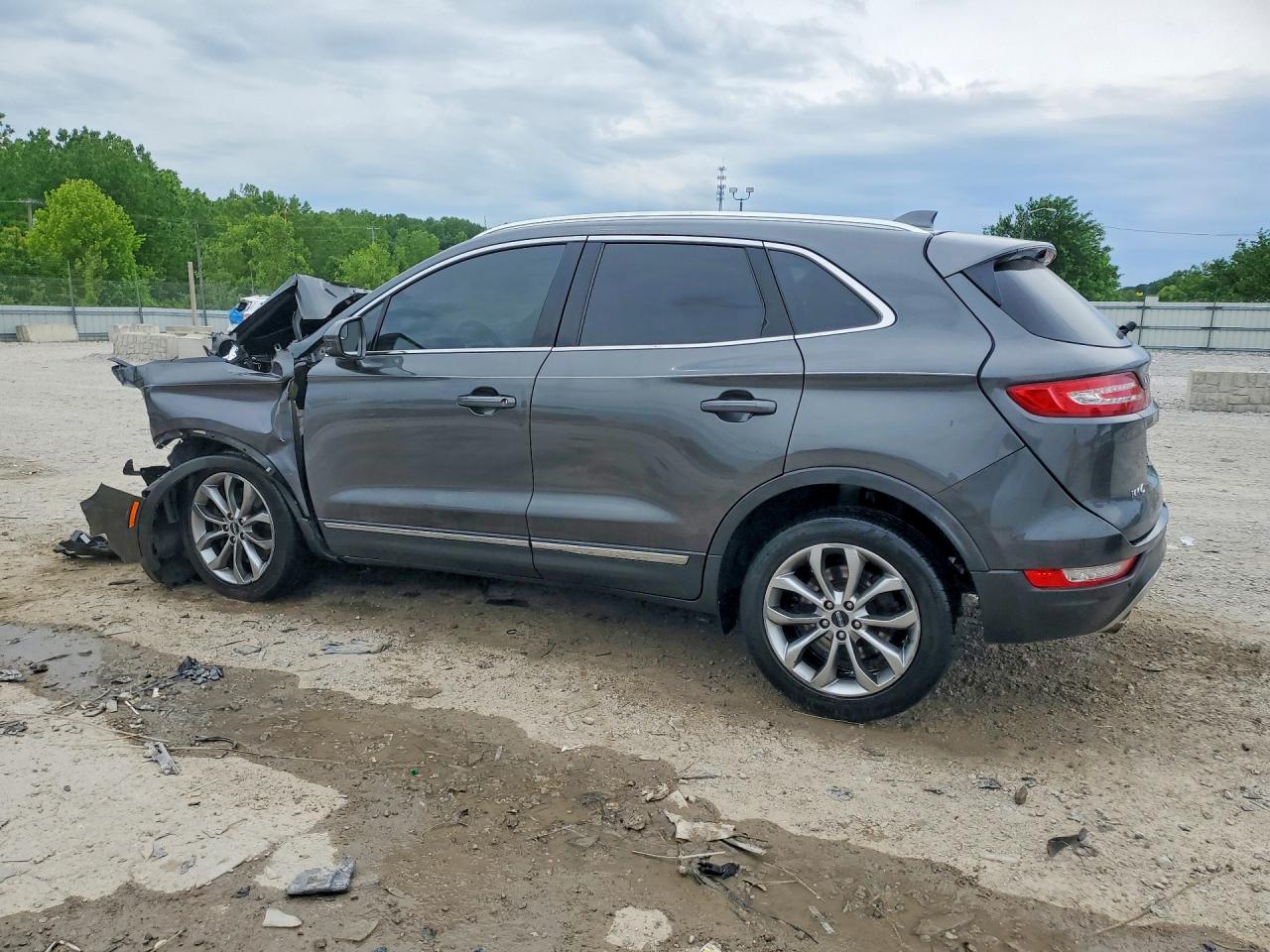 Lincoln MKC Select