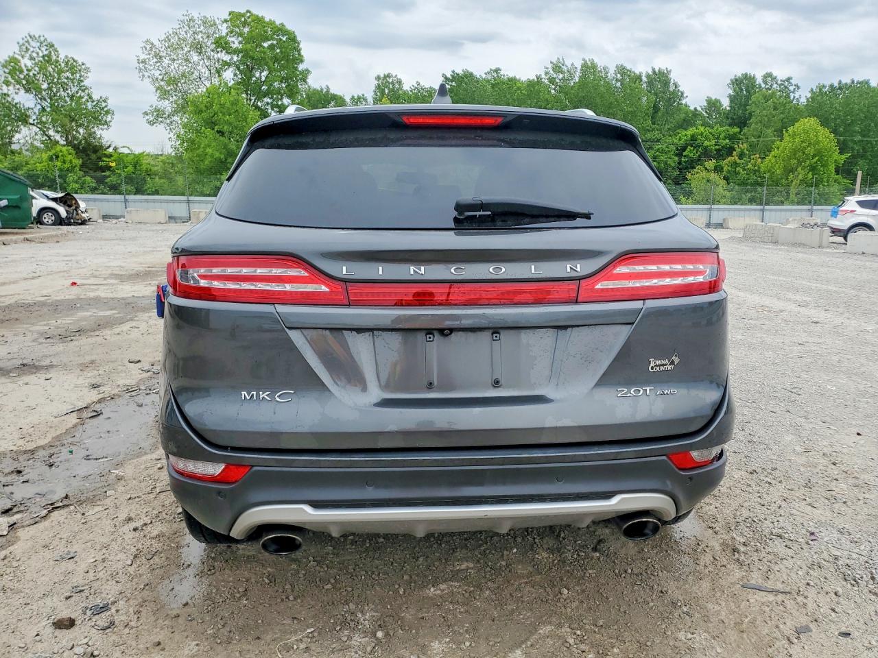 Lincoln MKC Select