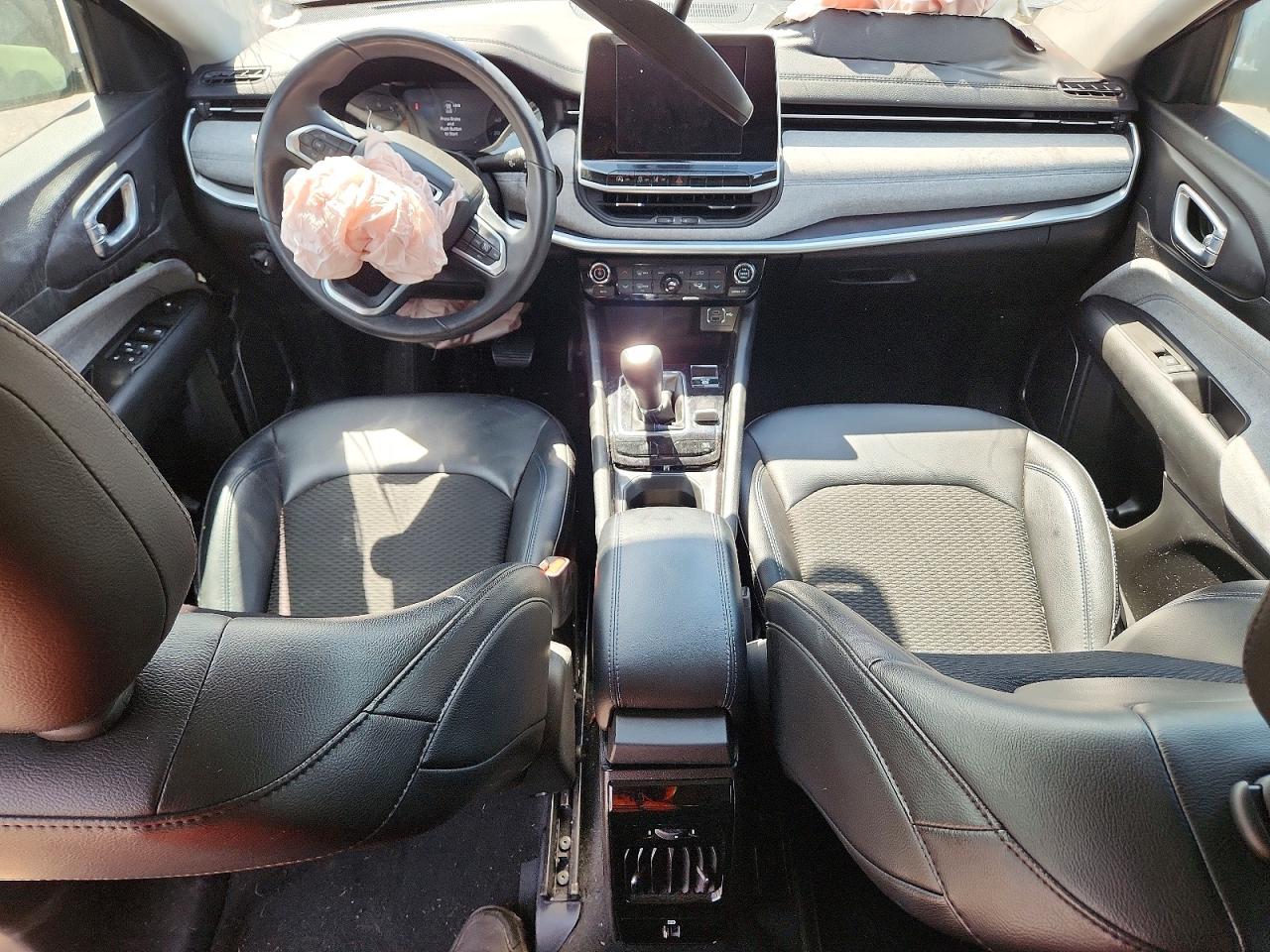 Jeep Compass Latitude