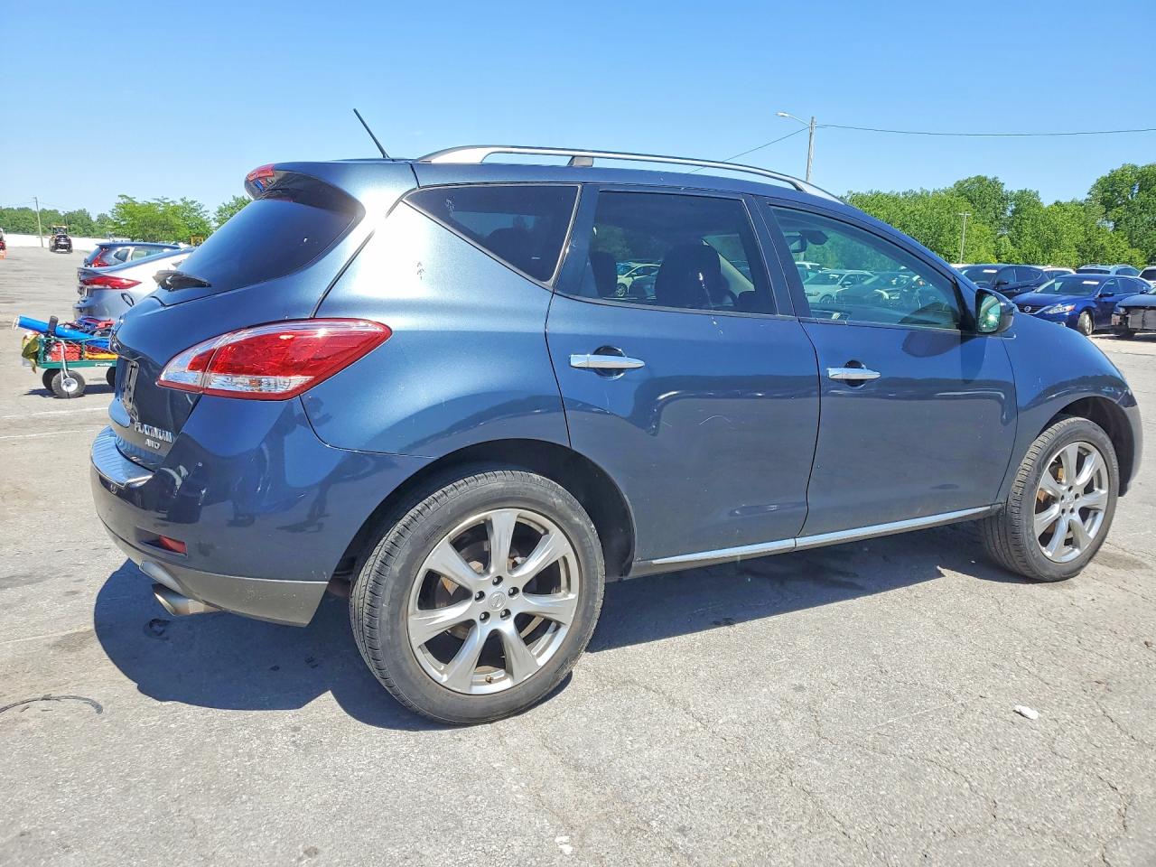 Nissan Murano S