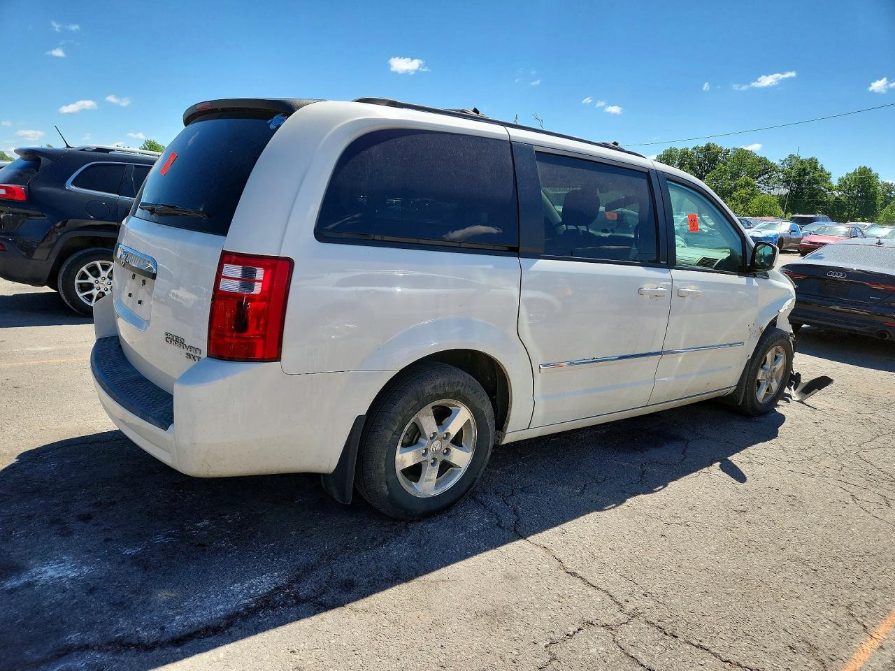 Dodge Caravan Sxt