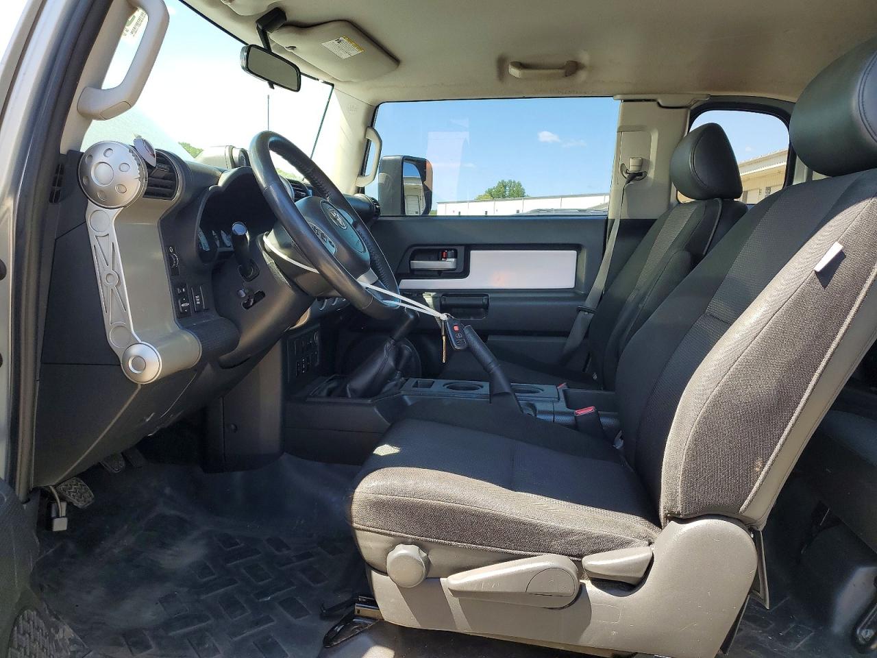Toyota FJ Cruiser Base