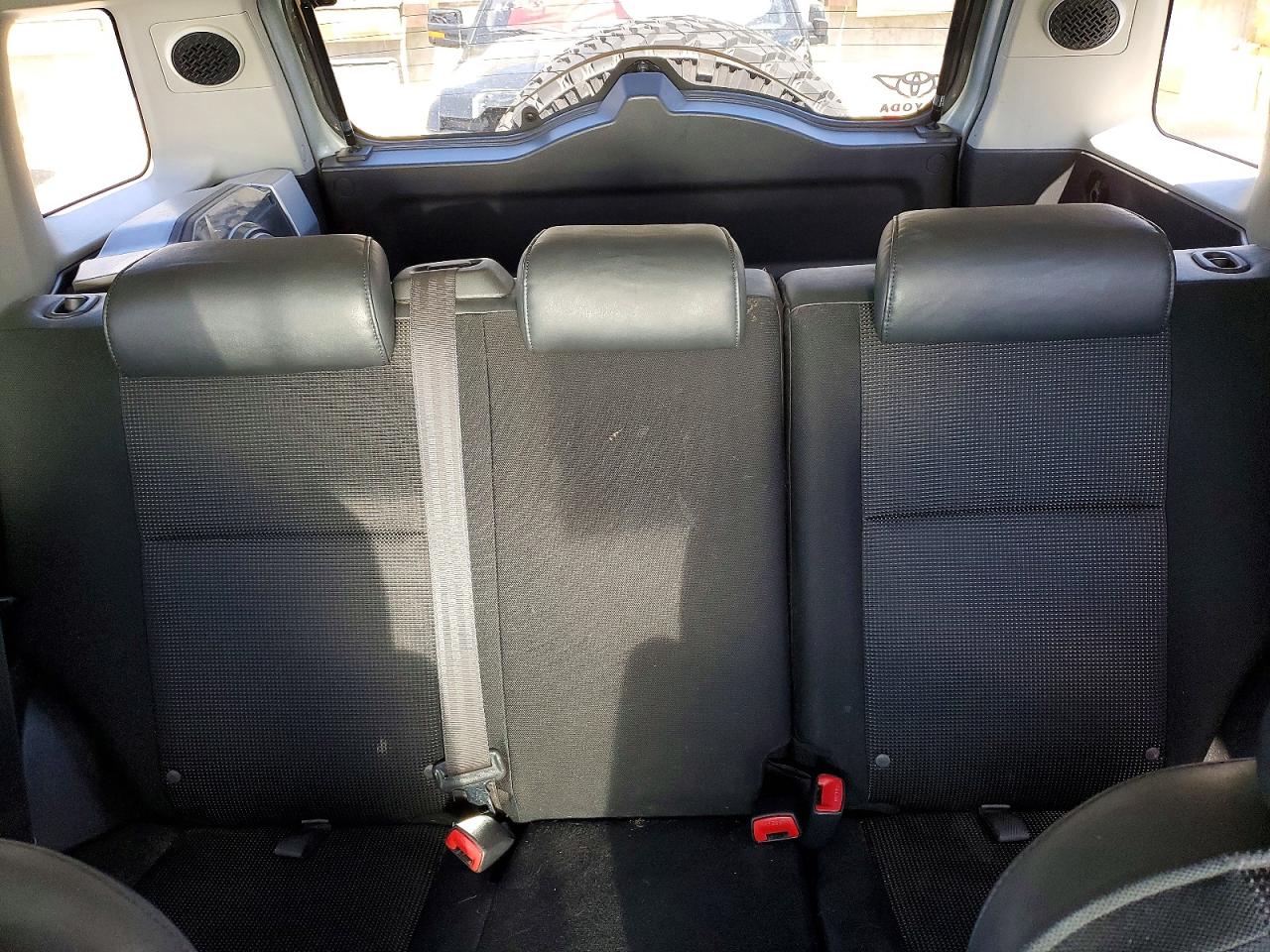 Toyota FJ Cruiser Base