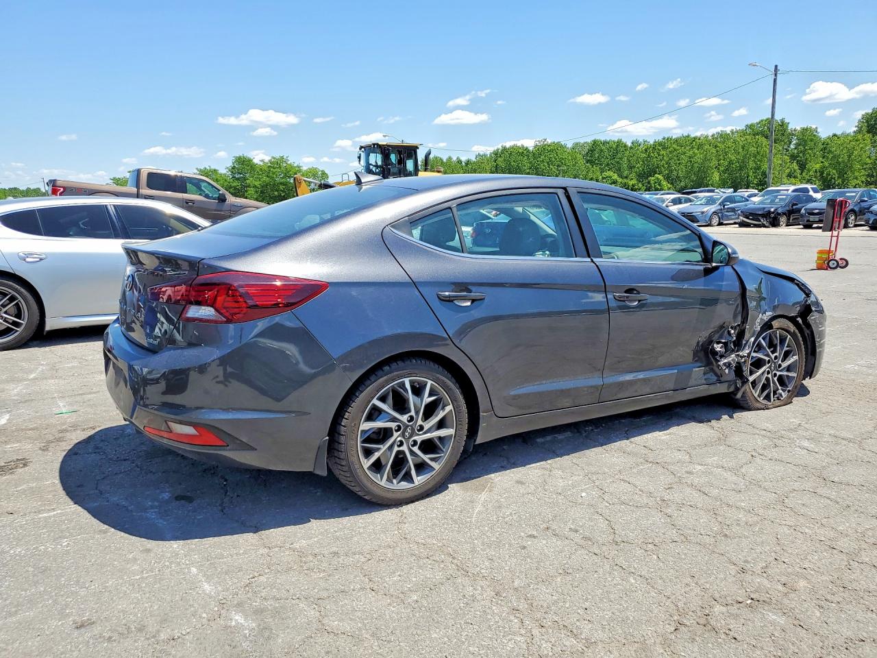 Hyundai ELANTRA Limited