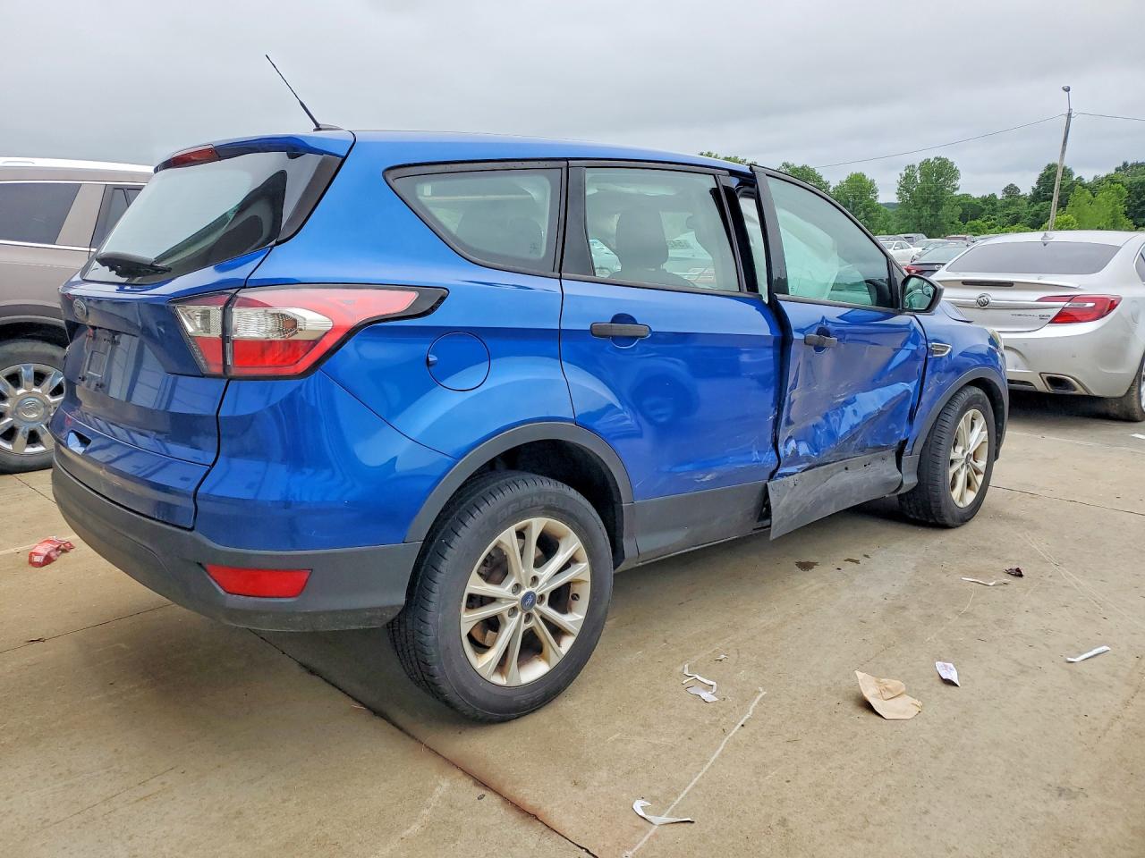Ford Escape S